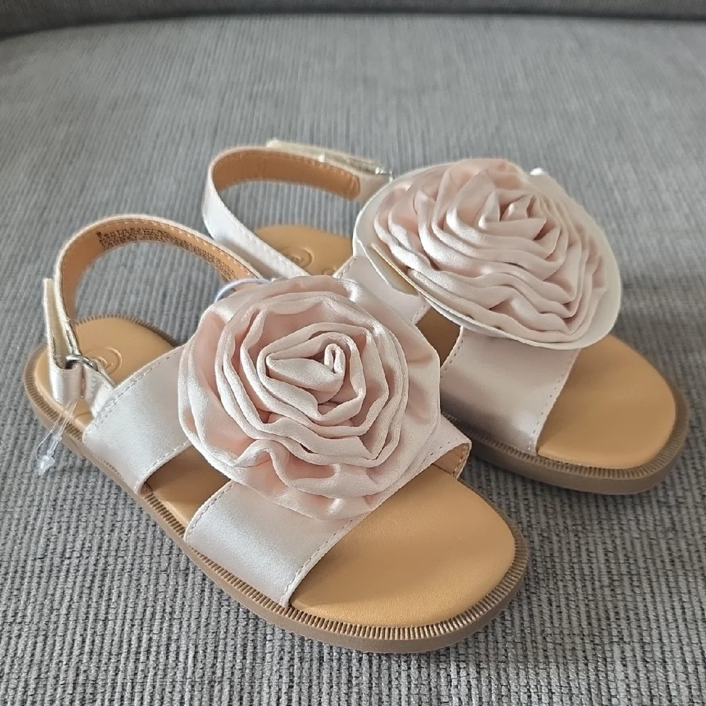 Cat & Jack Kids Sandals with Cream‎ Floral Accent, NWOT, Size 9.